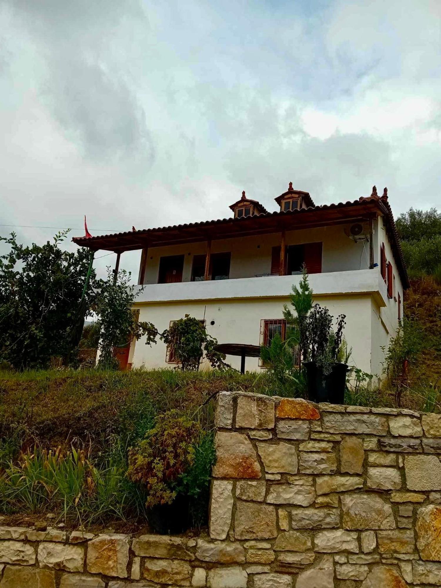 Villa Romario Berat Exterior photo